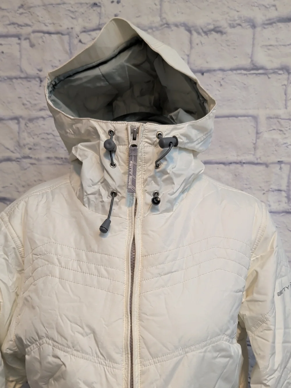 Betty Rides Jacket - Cream Color Hooded Winter Coat - Size Medium - Picture 3 of 8